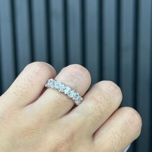 Elegant White Gold  Women's Ring